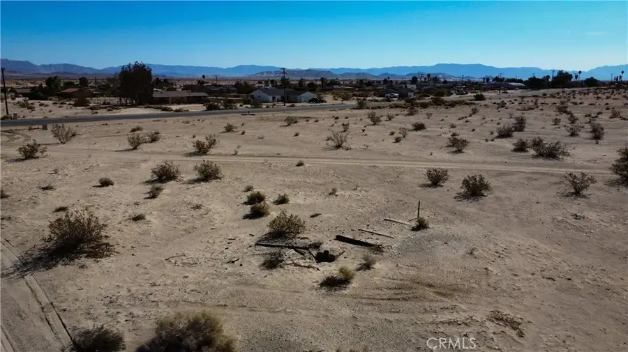 782 Amboy, Twentynine Palms Yucca Valley, CA 92277 - Image #2