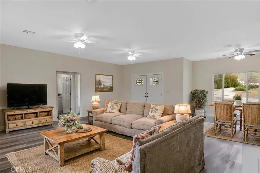 28551 Delaware Drive, Tehachapi, CA 93561 - Image #3