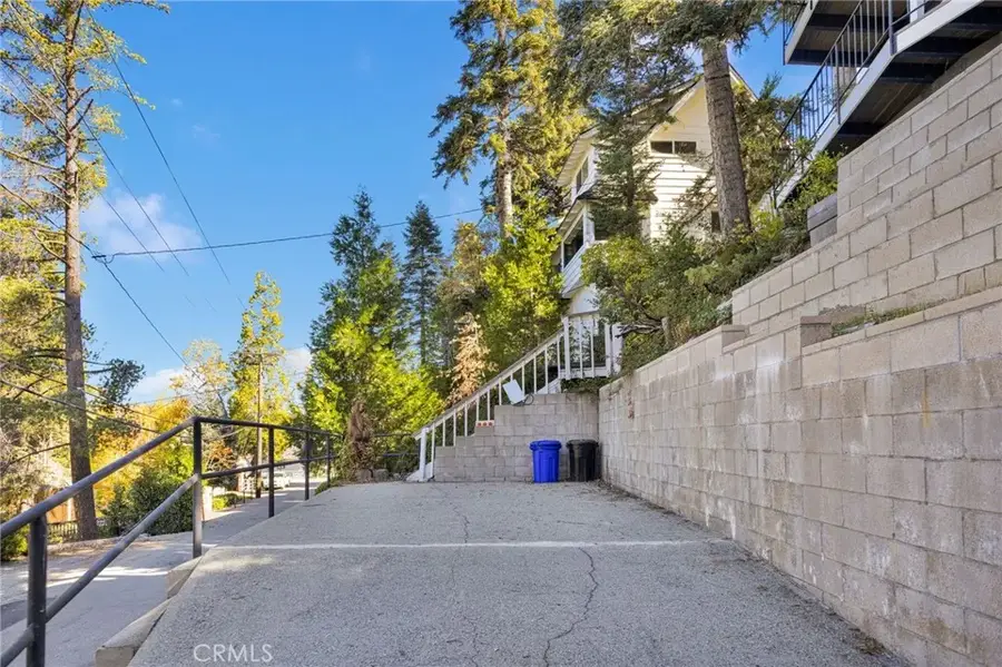28919 Palisades, Lake Arrowhead, CA 92352 - Image #3