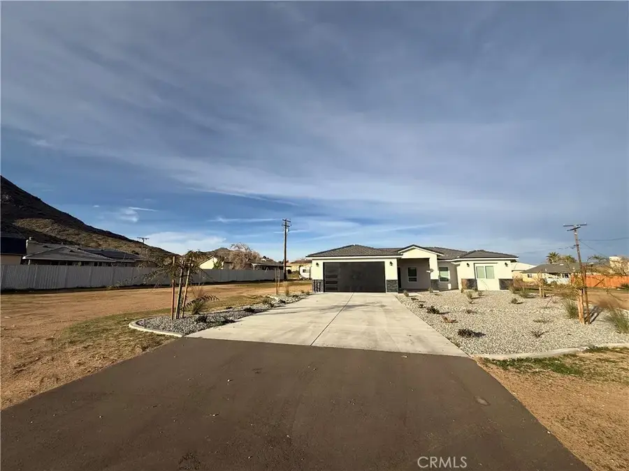 20420 Yuma, Apple Valley, CA 92307 - #2