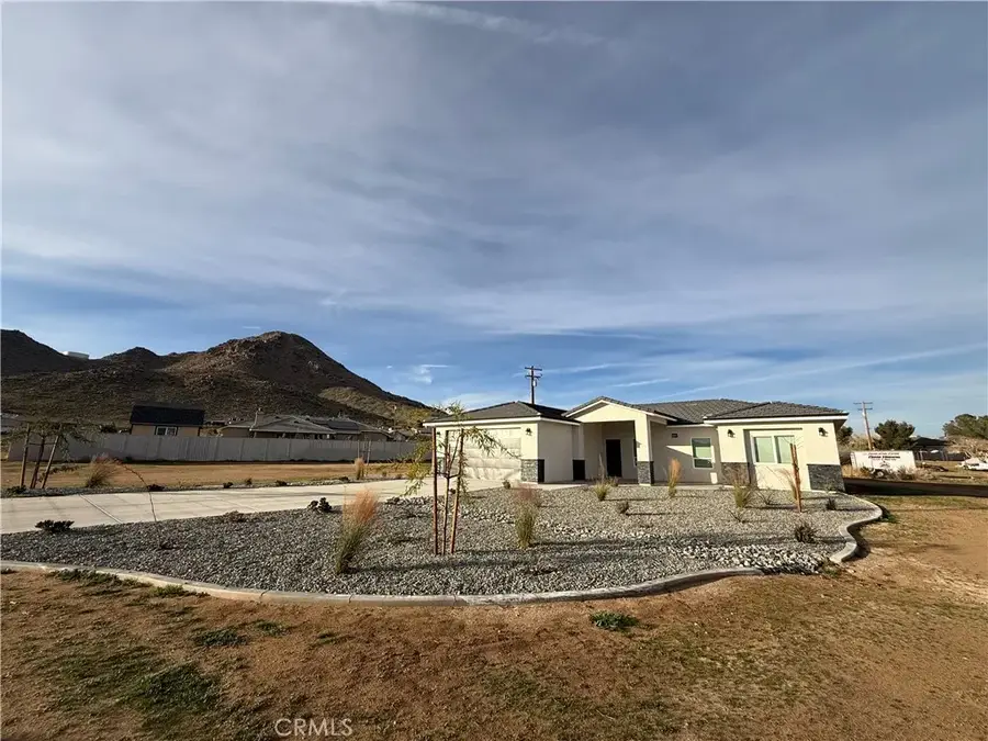 20420 Yuma, Apple Valley, CA 92307 - #3