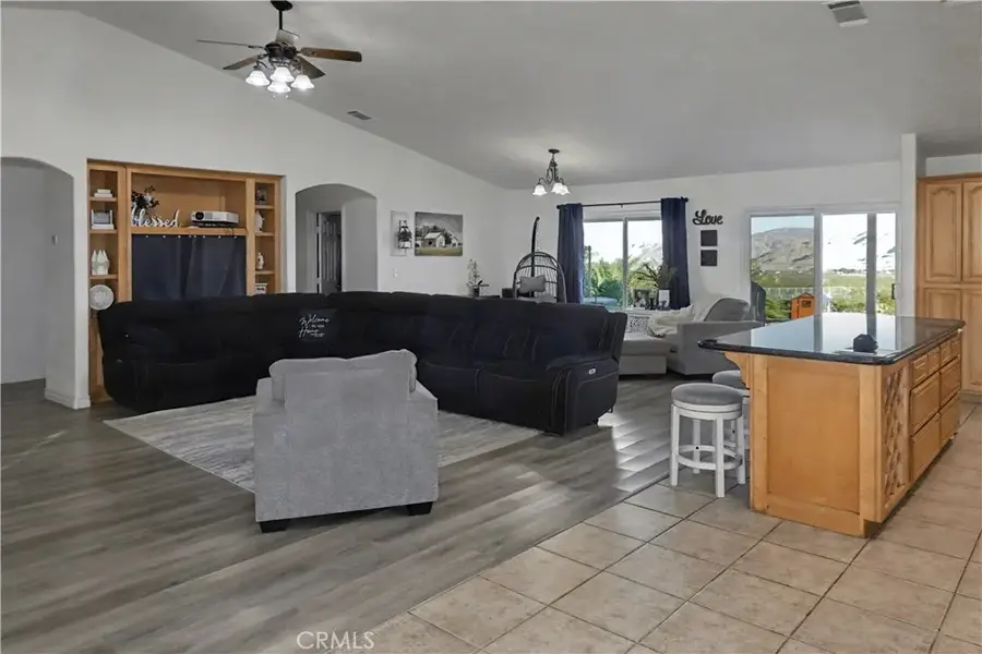 30788 Buenos Aires, Lucerne Valley, CA 92356 - Image #3