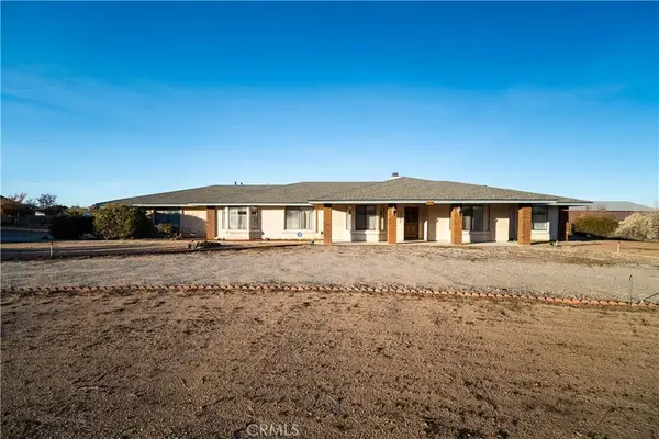 14032 Tioga Street, Oak Hills, CA 92344