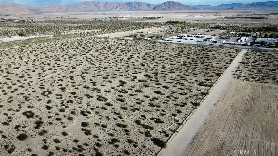 786 Old Woman Springs, Lucerne Valley, CA 92356 - Image #3