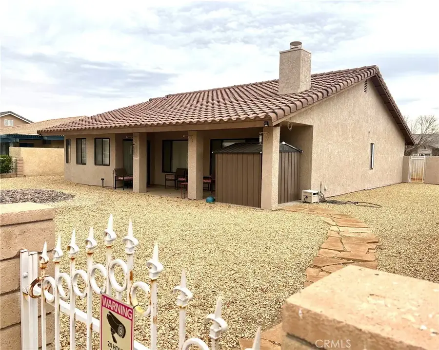 27424 Cloverleaf Drive, Helendale, CA 92342 - #3