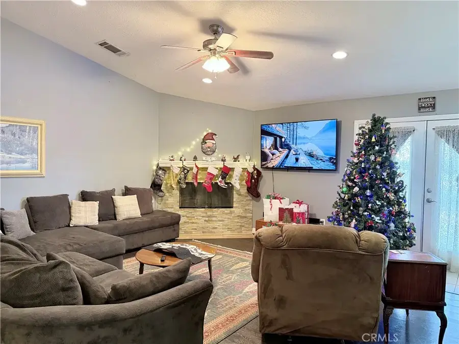 7915 Outpost Road, Oak Hills, CA 92344 - Image #2