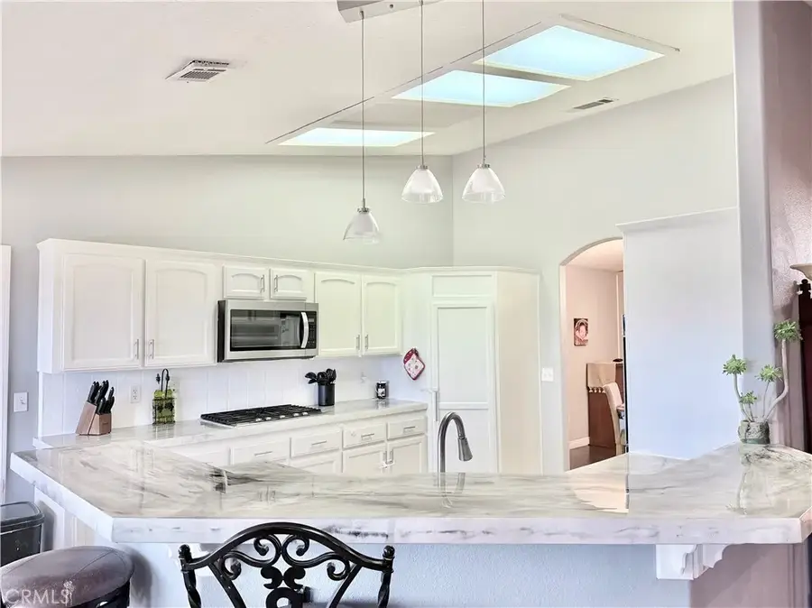 7915 Outpost Road, Oak Hills, CA 92344 - Image #3