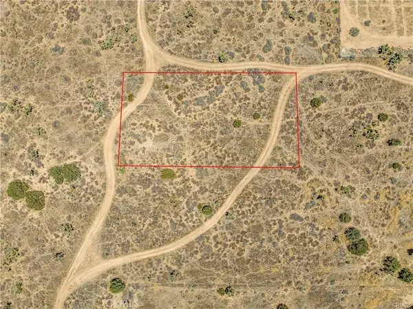 759 La Mirada, Phelan, CA 92371