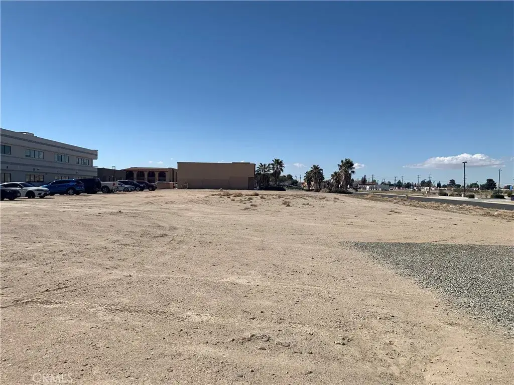 0 W Sand, Victorville, CA 92392 - #1