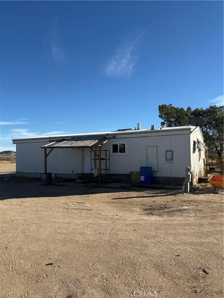 49122 Bedford, Newberry Springs, CA 92365 - Image #3