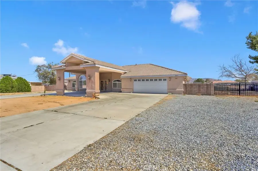 13597 Kiowa, Apple Valley, CA 92308 - Image #2