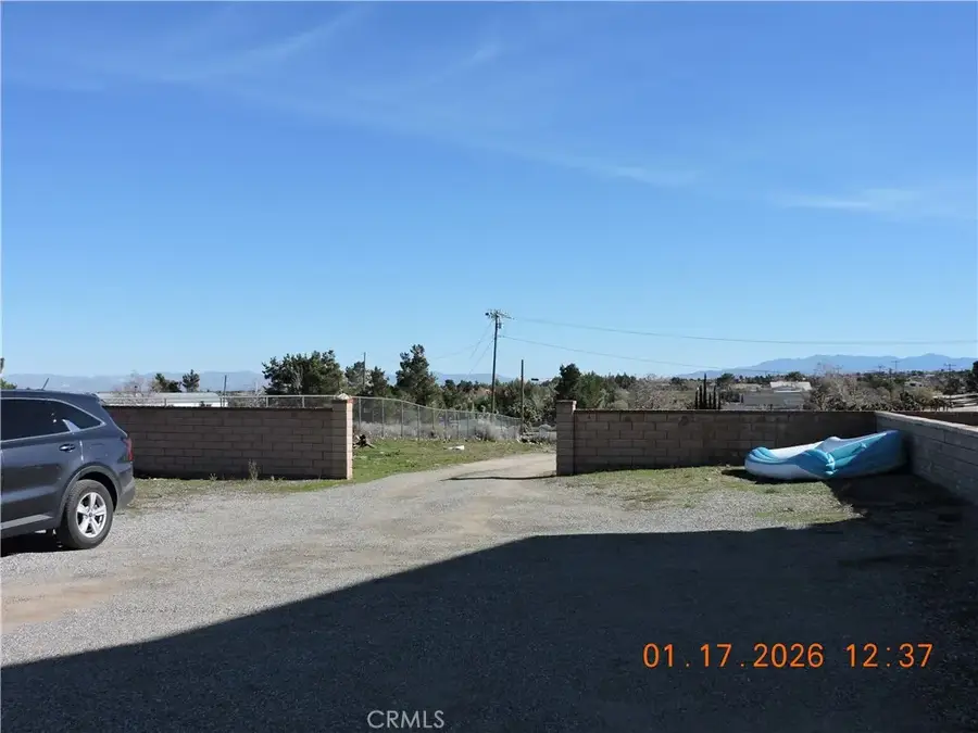 5480 Sunnyslope Road, Phelan, CA 92371 - #3