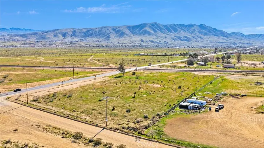 10420 Kiowa, Apple Valley, CA 92308 - Image #3