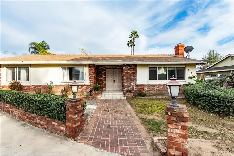 126 Irving, Upland, CA 91786 - #2