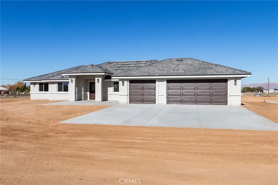 22520 Houston Street, Apple Valley, CA 92308 - Image #2