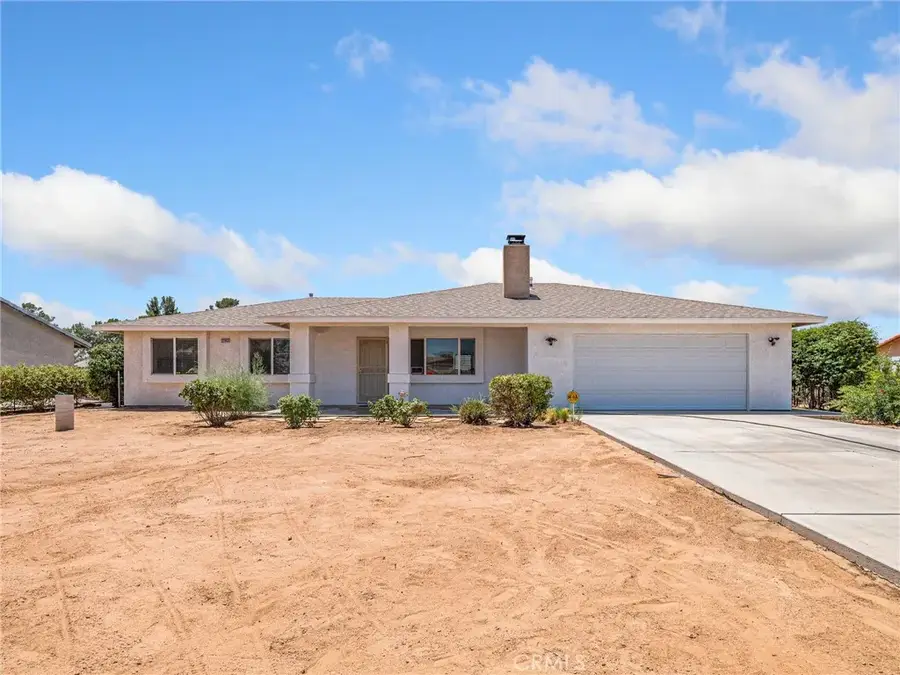 22163 Broken Lance Road, Apple Valley, CA 92307 - #2