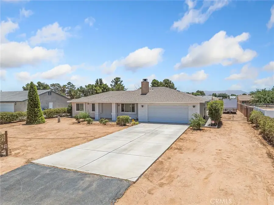 22163 Broken Lance Road, Apple Valley, CA 92307 - #3