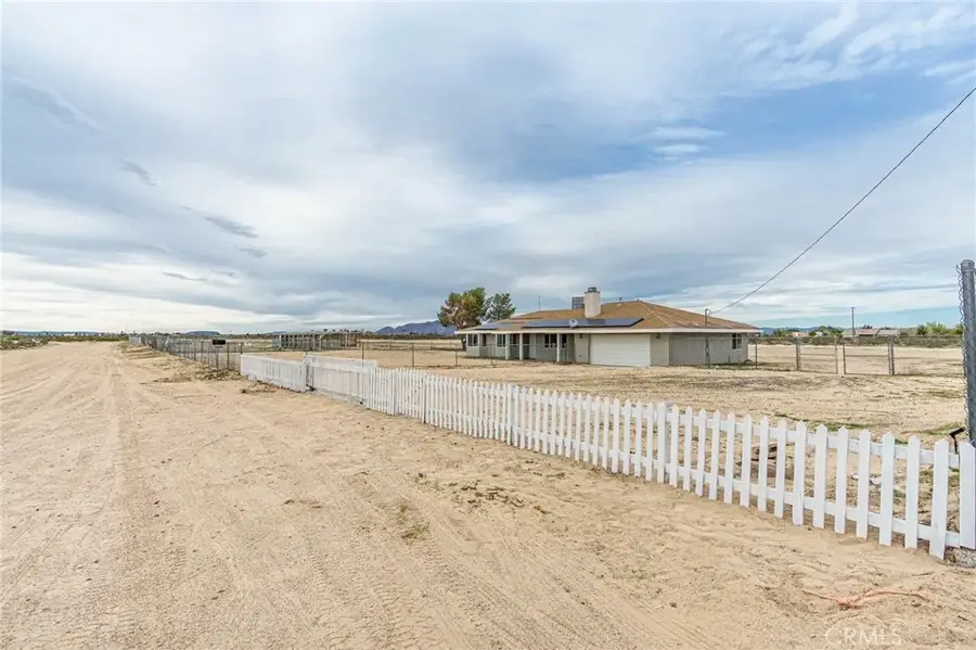 46334 Alamosa, Newberry Springs, CA 92365 - Image #2
