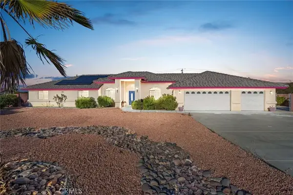 16460 Malahat Road, Apple Valley, CA 92307