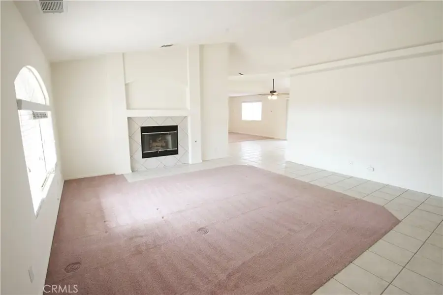 17482 Walnut, Hesperia, CA 92345 - #3