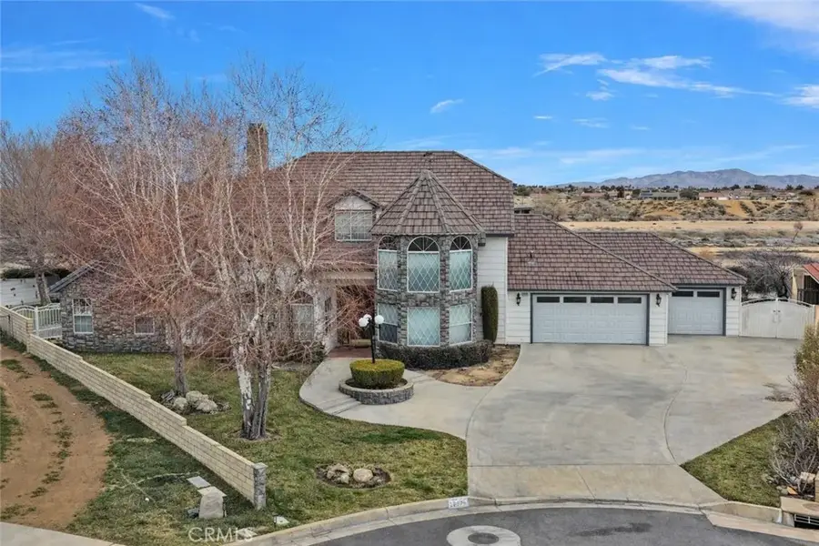 18475 Trout, Victorville, CA 92395 - #3