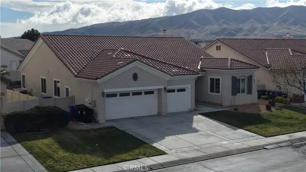 10265 Cotoneaster Street, Apple Valley, CA 92308 - #1
