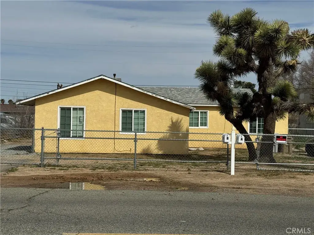 15990 Yucca, Hesperia, CA 92345 - #1