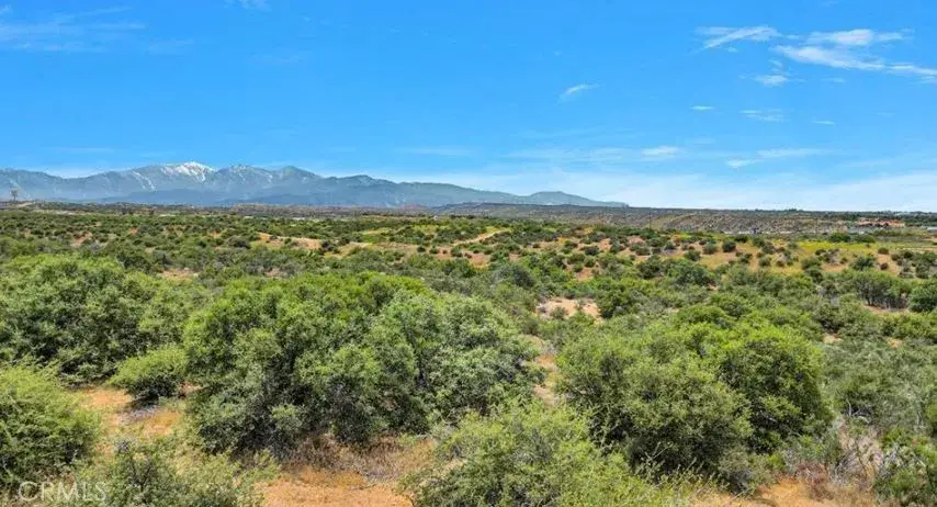 2 Smith Rd, Phelan, CA 92371 - #1