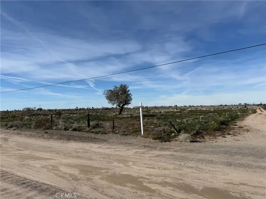 13290 Smoketree, Victorville, CA 92392 - #2