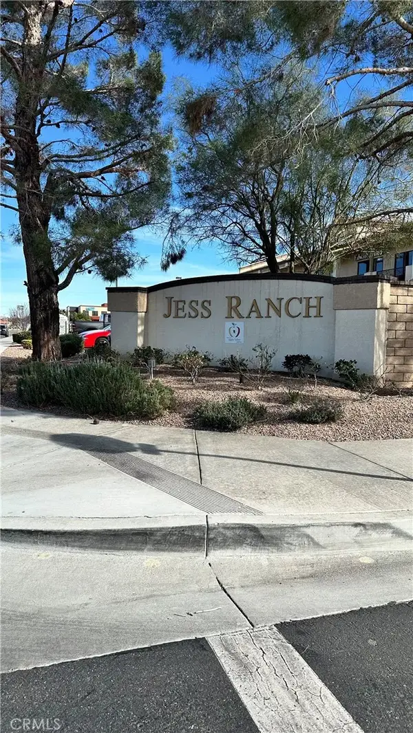 19269 Elm Drive, Apple Valley, CA 92308