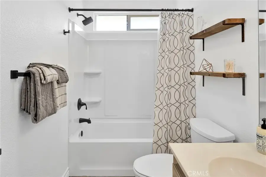 16535 Candlewood, Apple Valley, CA 92307 - #2