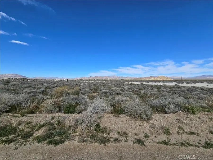 2 Northside, Lucerne Valley, CA 92356 - #2