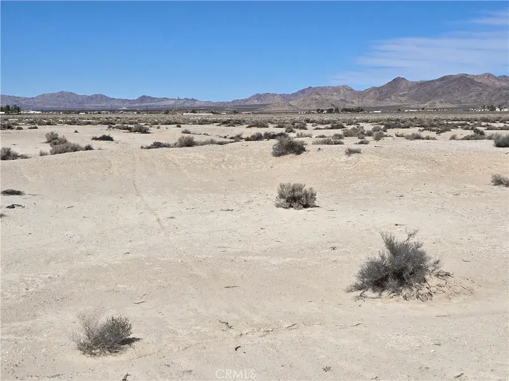 3 North Side, Lucerne Valley, CA 92356 - #1