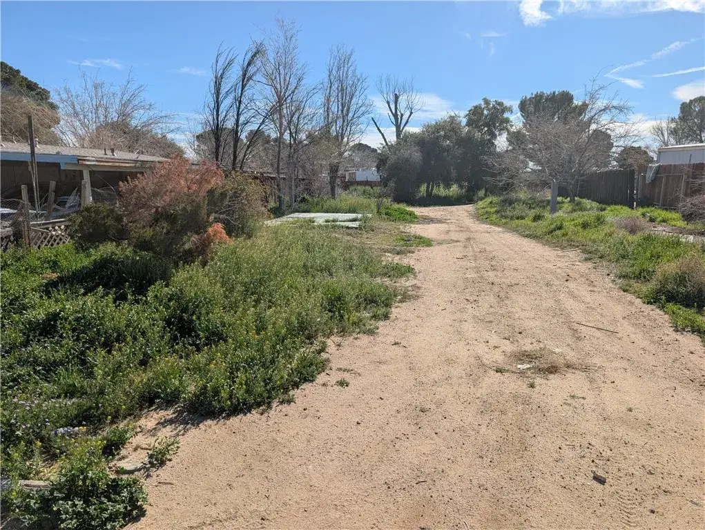 180 Camp Fire, California City, CA 93505 - #1