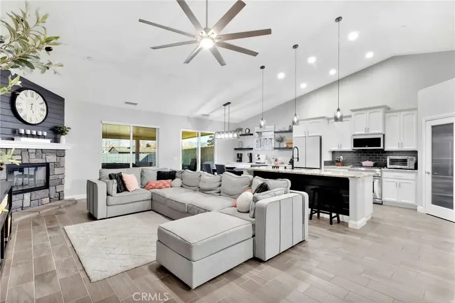 7491 Newhall, Hesperia, CA 92345 - #2