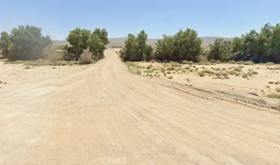 29350 Sweet Rock, Newberry Springs, CA 92365 - #2