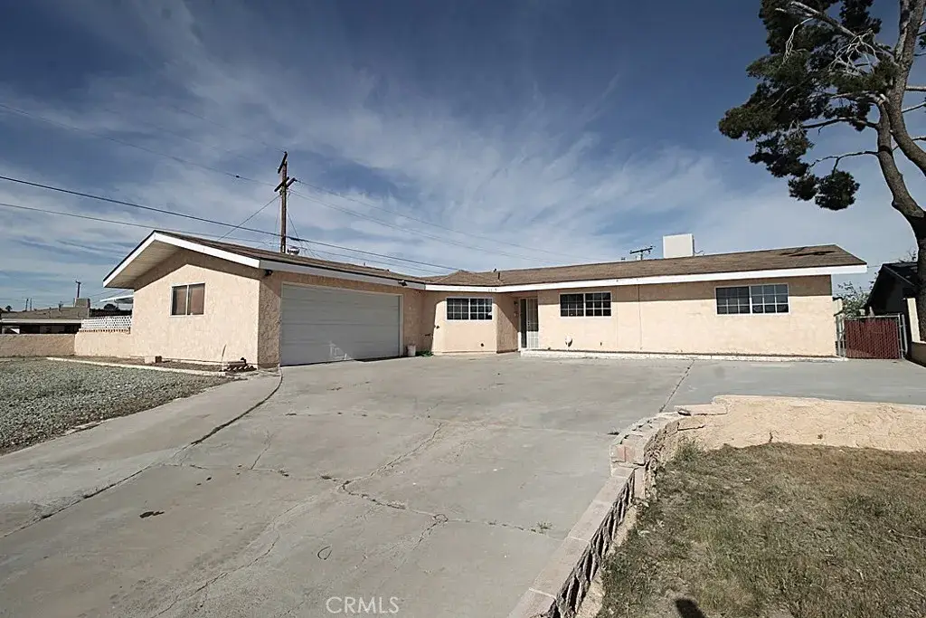 1105 Bigger, Barstow, CA 92311 - #1