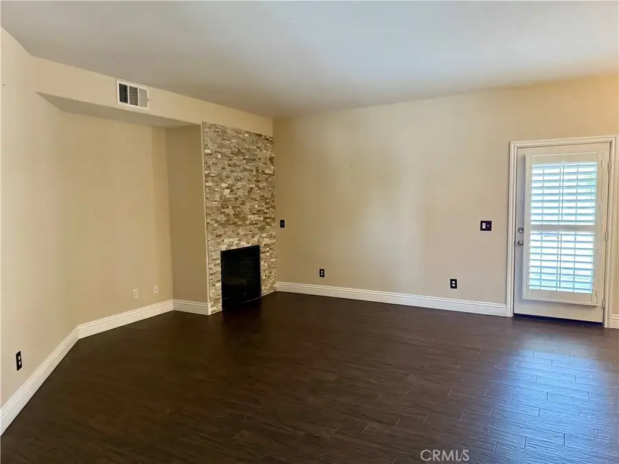 12244 Knobhill, Victorville, CA 92392 - #3