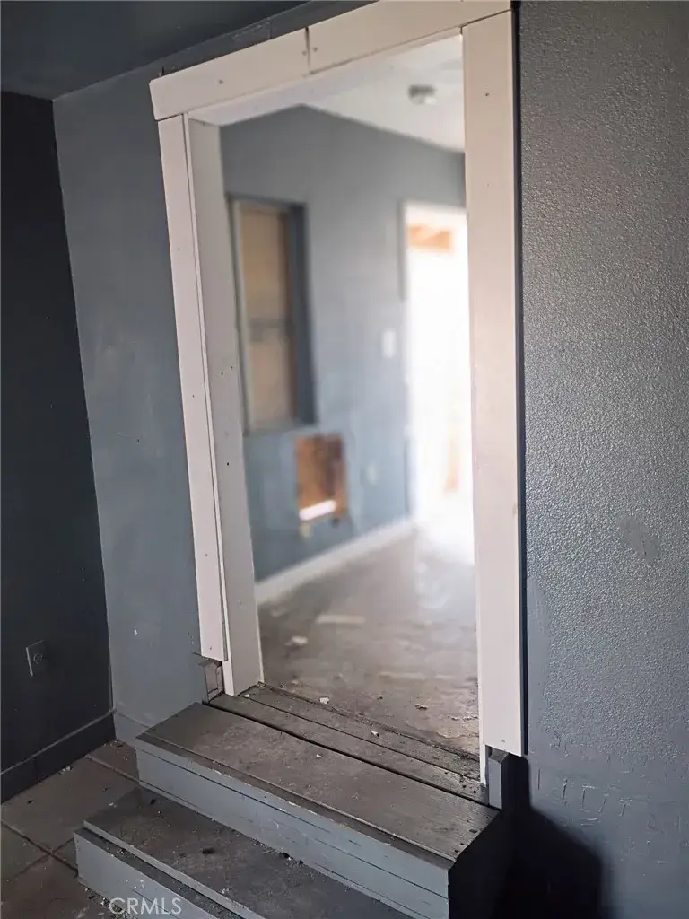 924 E Main, Barstow, CA 92311 - #2