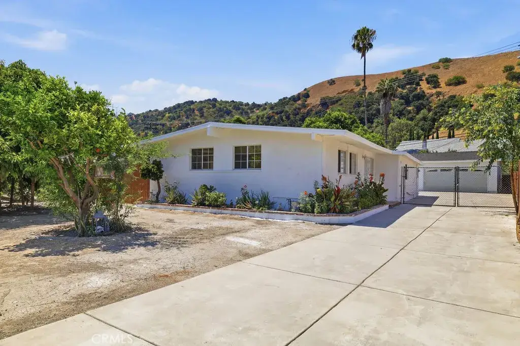1964 Wright Street, Pomona, CA 91766 - #1