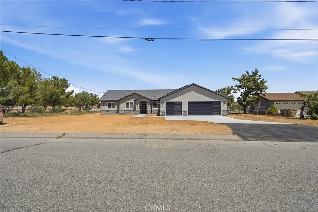 18090 Hinton Street, Hesperia, CA 92345 - #1