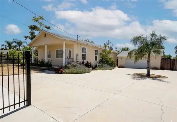 121 E County Line, Calimesa, CA 92320