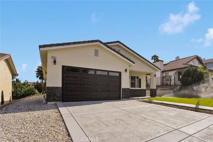 17745 Vista Point Drive, Victorville, CA 92395 - #3