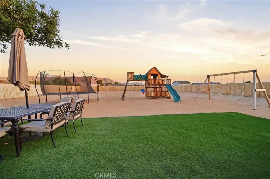 21185 Wren Street, Apple Valley, CA 92308 - #3