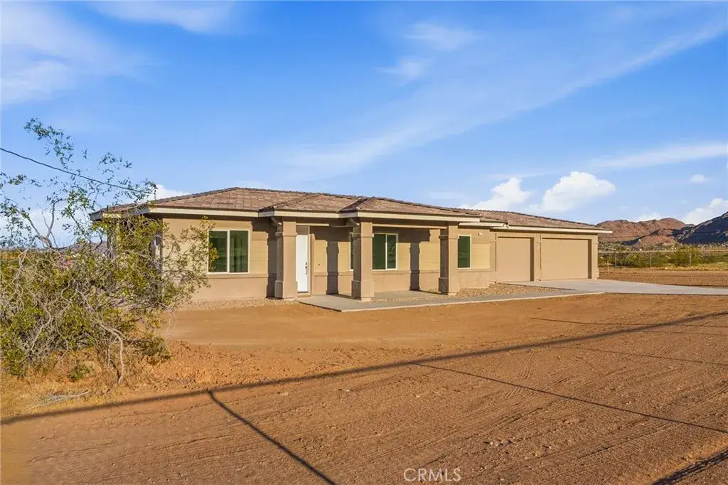 15192 Barbara, Apple Valley, CA 92307 - #1