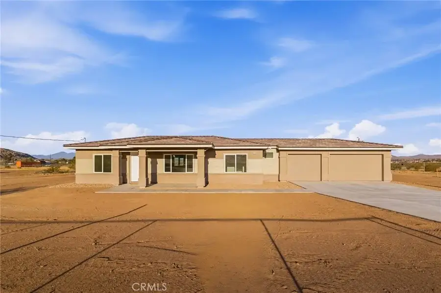 15192 Barbara, Apple Valley, CA 92307 - #2