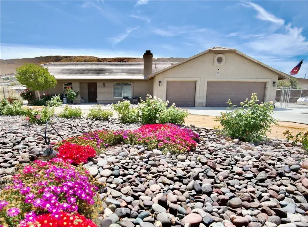 22585 Ocotillo, Apple Valley, CA 92308 - #1