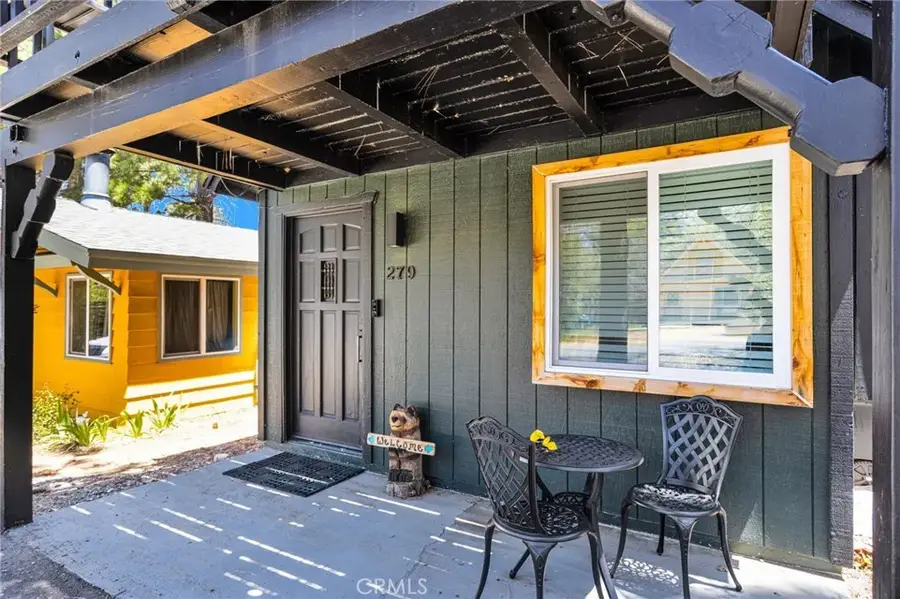 279 Los Angeles, Sugarloaf, CA 92386 - #3