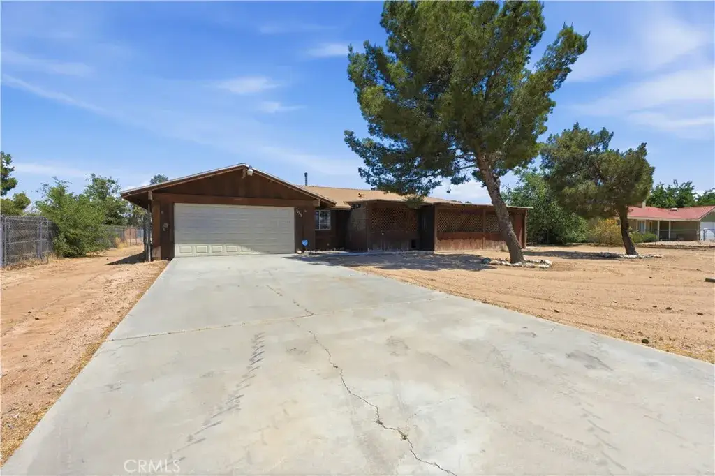 12365 Waynoka Road, Apple Valley, CA 92308 - #1