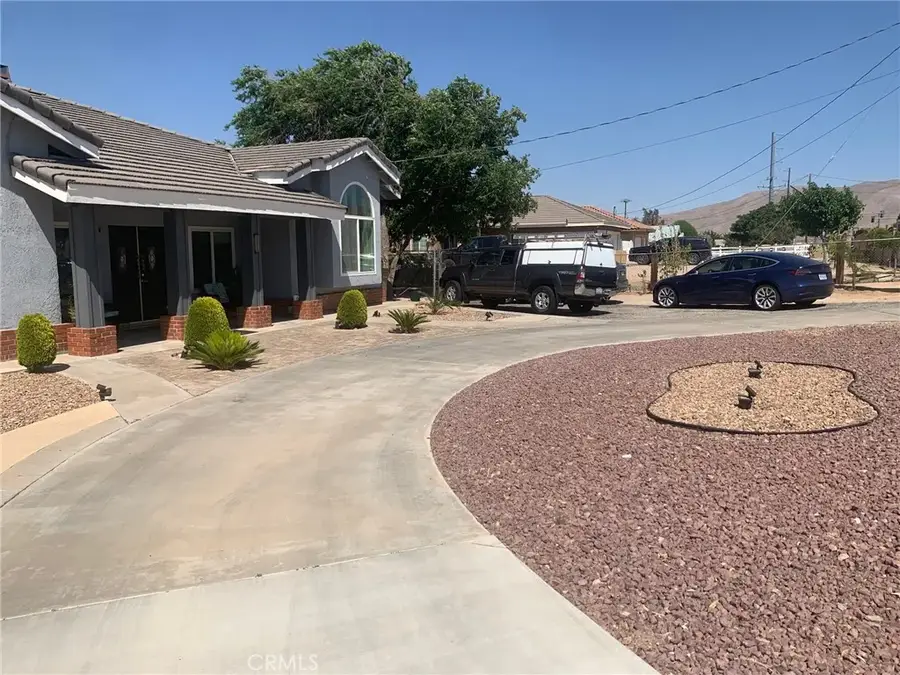 18346 Main, Hesperia, CA 92345 - #3
